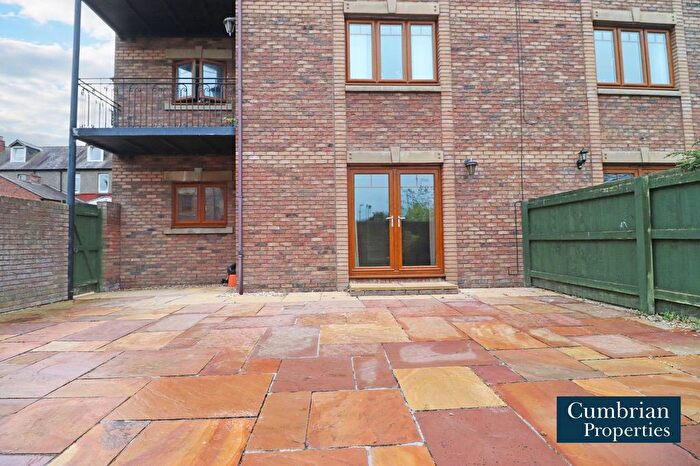 2 Bedroom Flat For Sale In Reiver Court, Kingstown Road, Carlisle, CA3