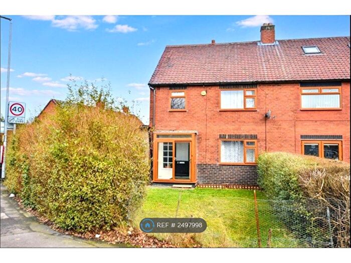 3 Bedroom Semi-detached House To Rent In Smithy Lane, Leeds, WF3
