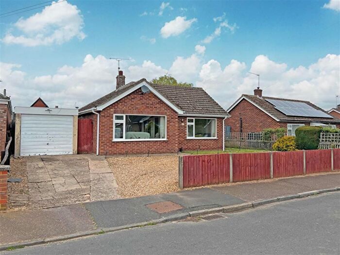 2 Bedroom Detached Bungalow For Sale In Glebe Road, Weeting, Brandon, IP27
