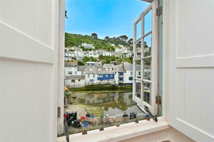 2 Bedroom End Of Terrace House For Sale In Quay Road, Polperro, Cornwall, PL13