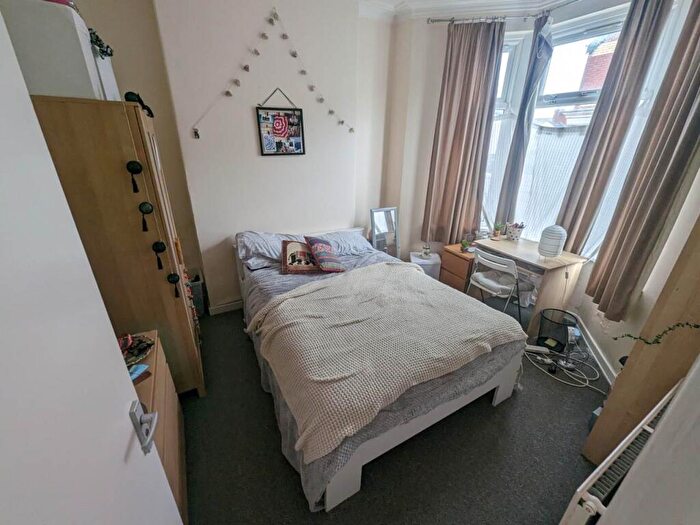 4 Bedroom House To Rent In Tewkesbury Street, Cathays, Cardiff, CF24