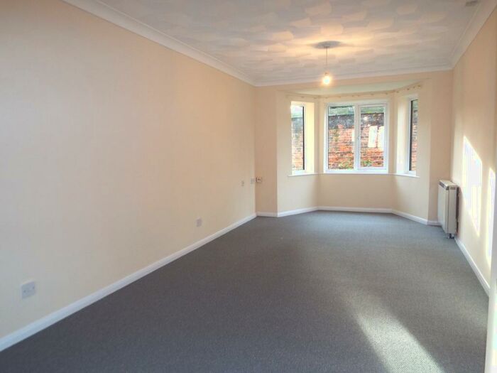 2 Bedroom Apartment To Rent In North Hirne Court, King's Lynn., PE30