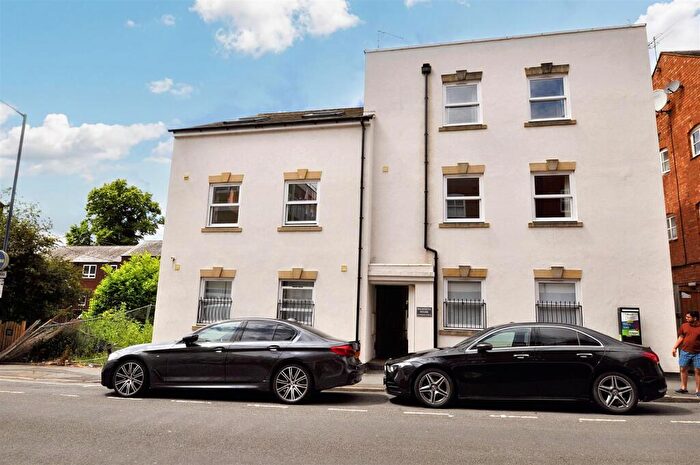 1 Bedroom Flat To Rent In Windsor Street, Leamington Spa, CV32