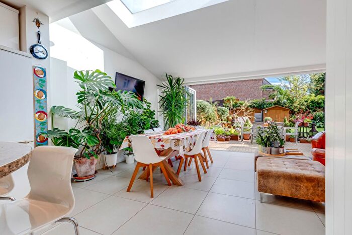 4 Bedroom Semi-Detached House For Sale In Latchmere Close, Richmond, TW10