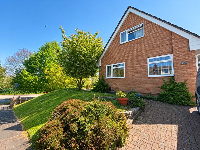 3 Bedroom Detached Bungalow To Rent In Crabb Lane, Exeter, EX2