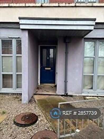 1 Bedroom Flat To Rent In Lister House, Nottingham, NG3