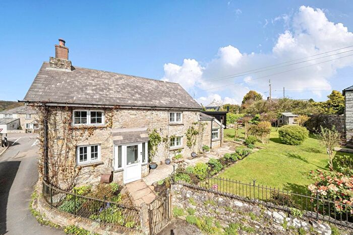 3 Bedroom Detached House For Sale In Trewint, Launceston, PL15