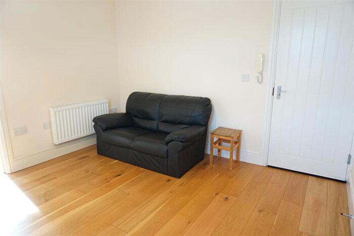 1 Bedroom Flat To Rent In Evesham Road, Redditch, B97