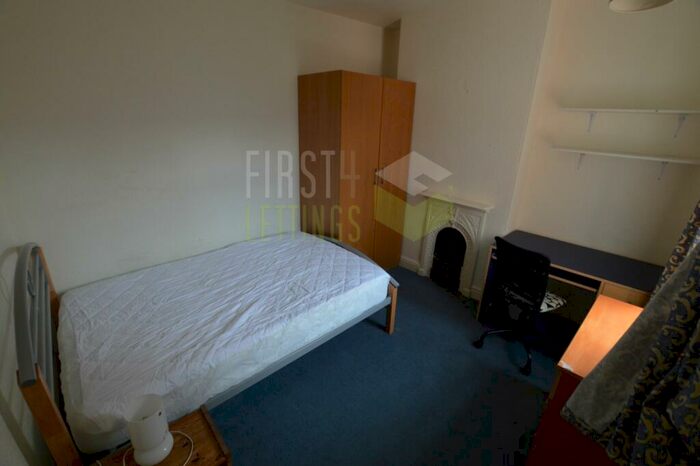 2 Bedroom Terraced House To Rent In Evington Parks Road, Leicester, LE2