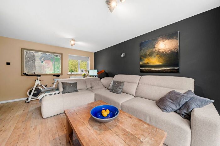 2 Bedroom Bungalow For Sale In Luxford Drive, Crowborough, East Sussex, TN6