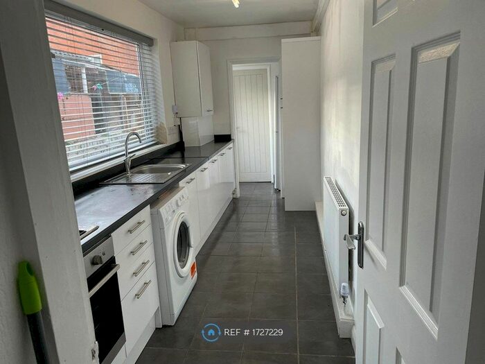 2 Bedroom Terraced House To Rent In Lock Street, Darlington, DL3