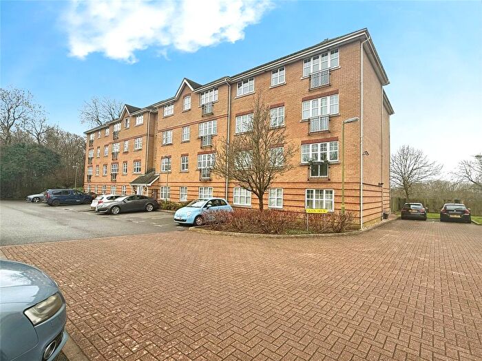 2 Bedroom Flat For Sale In Aylward Drive, Stevenage, Hertfordshire, SG2
