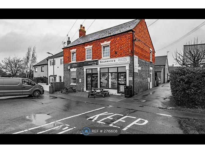 3 Bedroom Flat To Rent In Main Road, Long Bennington, NG23