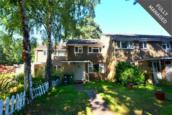 3 Bedroom Terraced House To Rent In Pendragon Way, Camberley, Surrey, GU15
