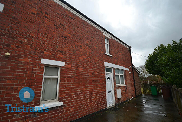 2 Bedroom Semi Detached House To Rent In Ravensworth Road, Nottingham, NG6
