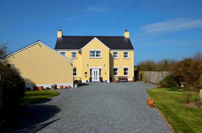 4 Bedroom Detached House For Sale In Manorowen, Fishguard, SA65