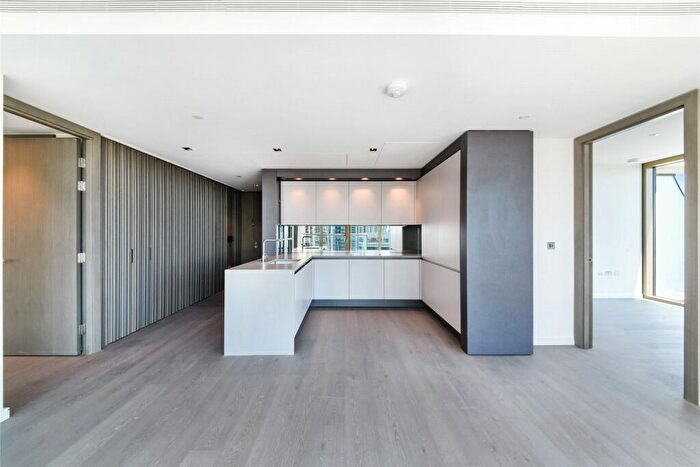 2 Bedroom Apartment To Rent In Park Drive, London, E14