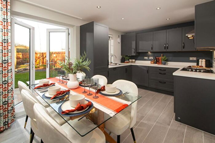 3 Bedroom Semi-Detached House For Sale In Scott Way, South Leaze, Swindon, Wiltshire, SN1