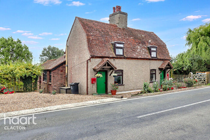 4 Bedroom Detached House For Sale In Beaumont Road, Harwich, CO12