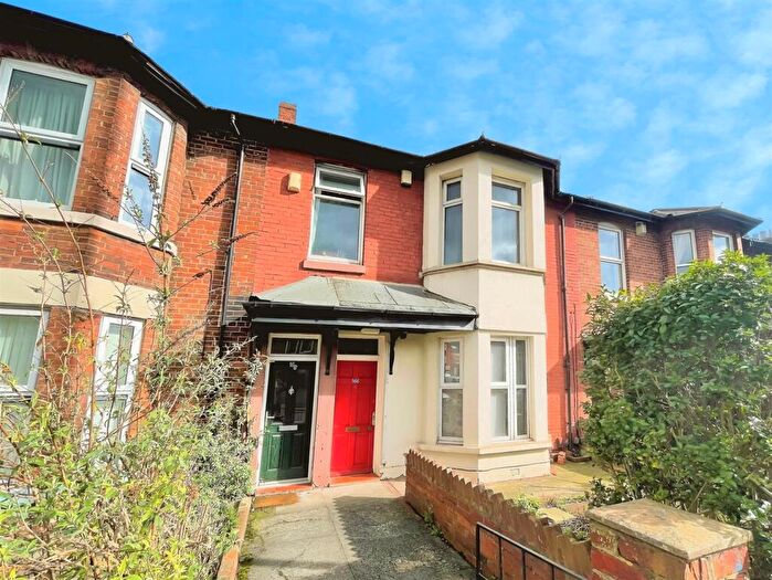 2 Bedroom Flat To Rent In Chillingham Road, Heaton, Newcastle Upon Tyne, NE6