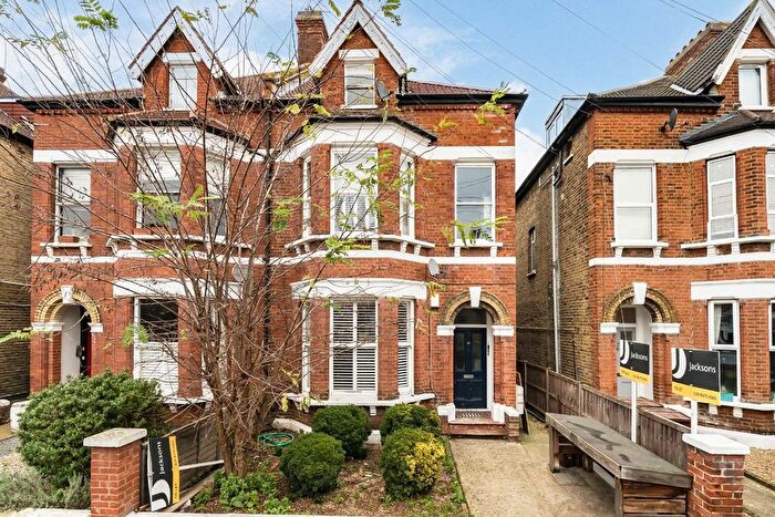 1 Bedroom Flat To Rent In Ormeley Road, Balham, SW12