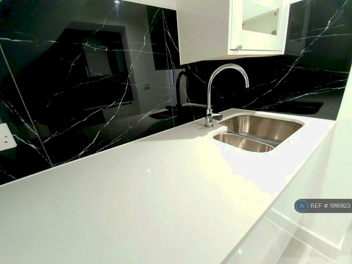 1 Bedroom Maisonette To Rent In Brookhill Road, London, SE18