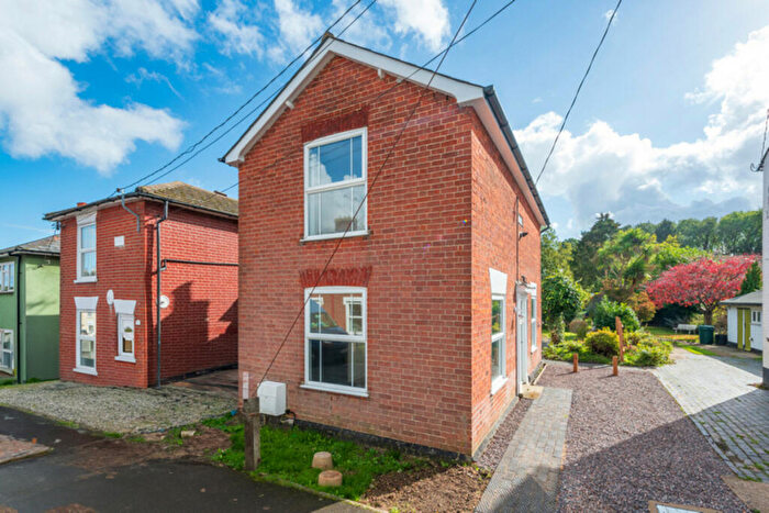 3 Bedroom Detached House To Rent In Albion Street, Colchester, CO5