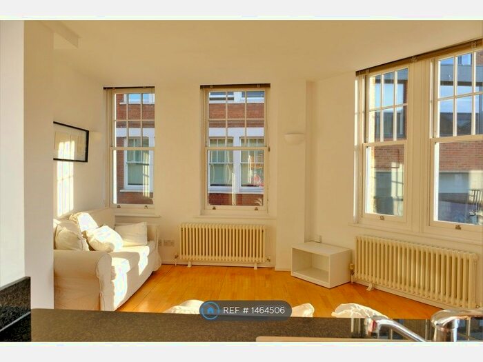 1 Bedroom Flat To Rent In Goswell Road, London, EC1V