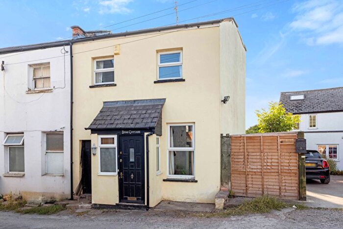 1 Bedroom End Of Terrace House For Sale In London Road, Cheltenham, GL52
