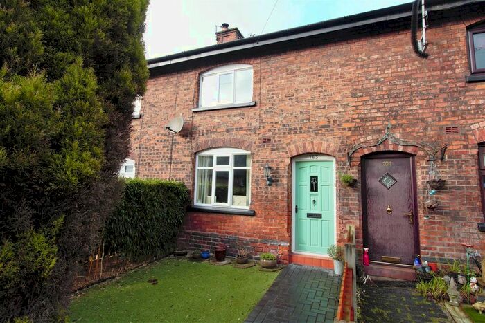 2 Bedroom Terraced House To Rent In Leigh Road, Atherton, Manchester M46