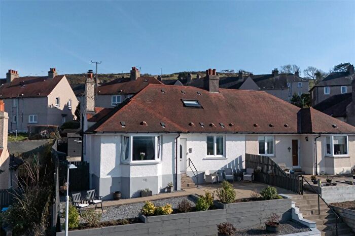 3 Bedroom Semi-Detached House For Sale In Banklands, Newburgh, Cupar, KY14