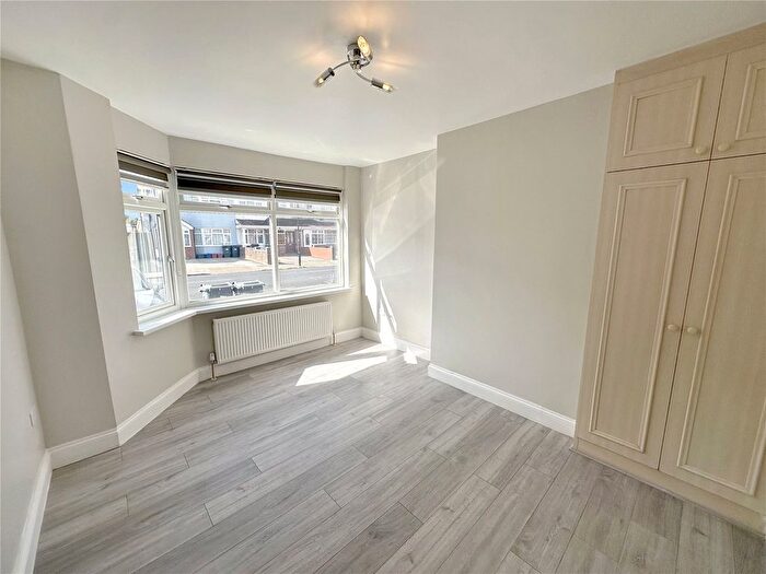 3 Bedroom Terraced House To Rent In Rosemary Avenue, Hounslow, TW4