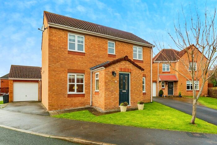 4 Bedroom Detached House For Sale In Champany Fields, Dodworth, Barnsley, S75