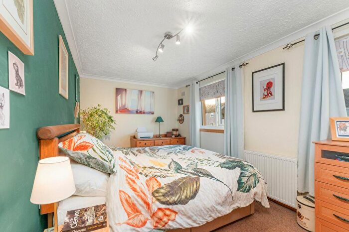 1 Bedroom Flat For Sale In / Christian Crescent, Edinburgh, EH15
