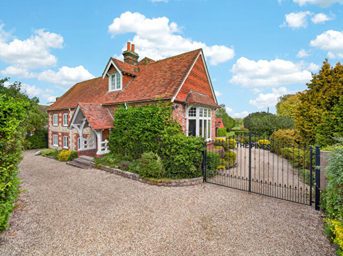 5 Bedroom Country House For Sale In Watlington, Brightwell Baldwin, Oxfordshire, OX49