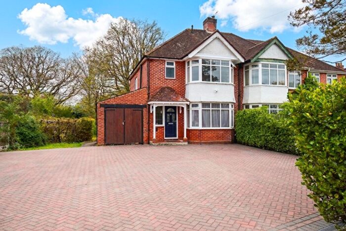 3 Bedroom Semi-Detached House For Sale In Velmore Road, Chandler's Ford, SO53