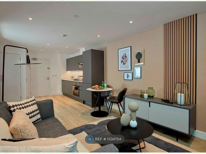 1 Bedroom Flat To Rent In Sweet Street, Leeds, LS11