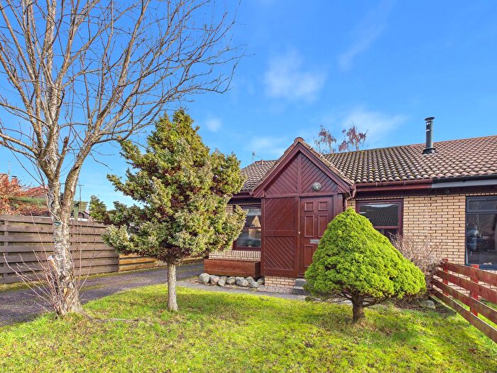 2 Bedroom Semi-Detached House For Sale In Dalnabay, Aviemore, PH22