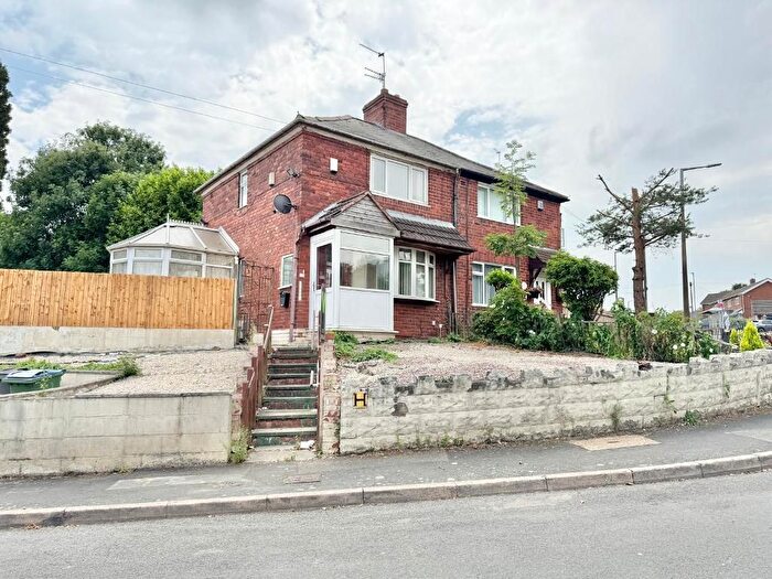 2 Bedroom Semi-Detached House To Rent In Wyntor Lane, West Bromwich, B71