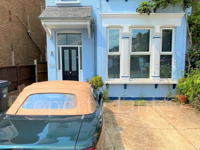 1 Bedroom Property To Rent In Coventry Road, Ilford, IG1