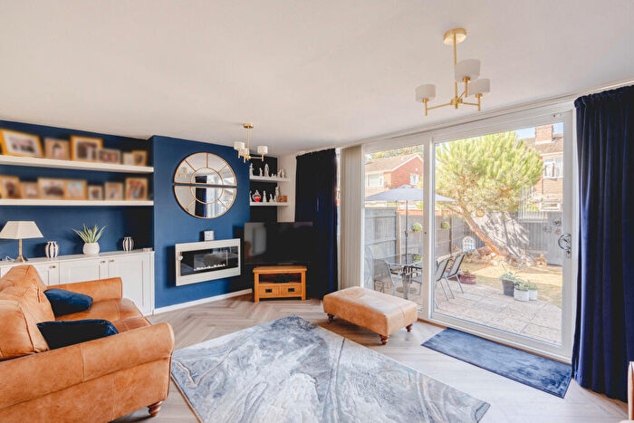 3 Bedroom Semi-Detached House For Sale In Charlton Mead Drive, Brentry, Bristol, BS10