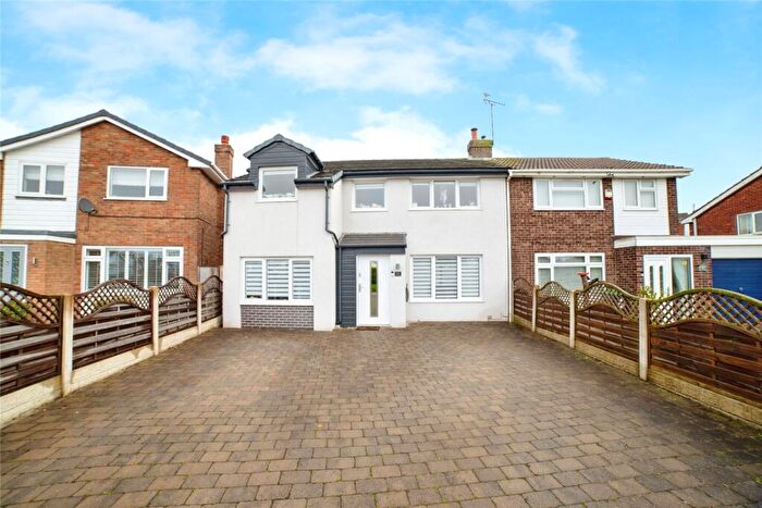 4 Bedroom Semi Detached House For Sale In Farndale Road, Sutton-In-Ashfield, Nottinghamshire, NG17