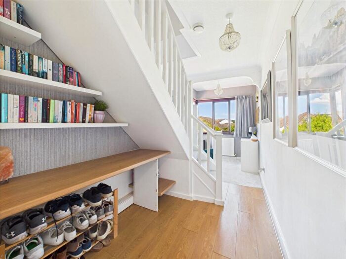 4 Bedroom Detached House For Sale In Grange Park Road, Bingley, BD16