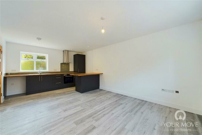 1 Bedroom Flat To Rent In Queens Park Parade, Kingsthorpe, Northampton, NN2