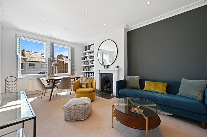 2 Bedroom Flat For Sale In Lena Gardens, London, W6