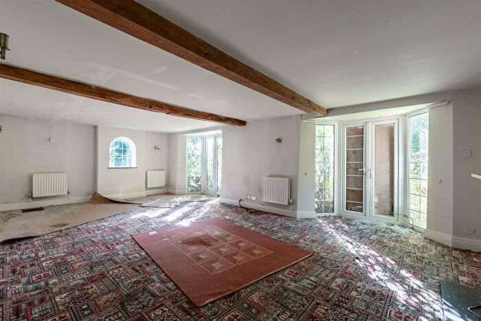 4 Bedroom Detached House For Sale In Gaydon, Warwick, CV35