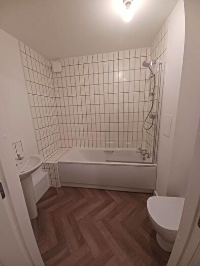 2 Bedroom Flat To Rent In Calton Village, G4