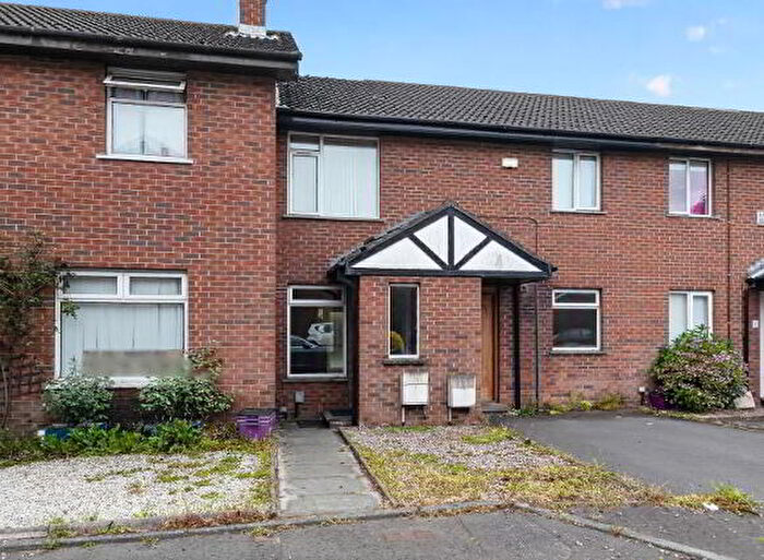 2 Bedroom Maisonettes For Sale In Hampton Gardens, Belfast, BT7