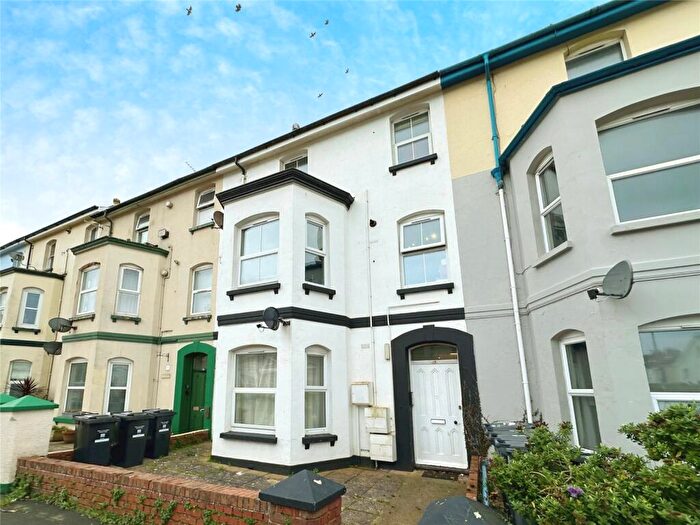 2 Bedroom Flat To Rent In Morton Road, Exmouth, Devon, EX8
