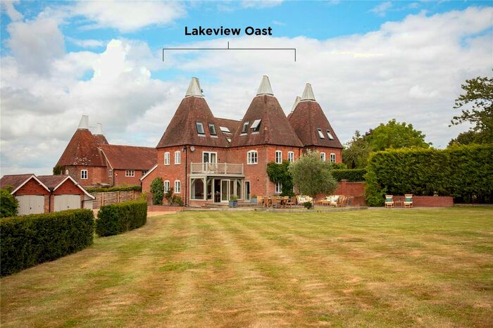 5 Bedroom Property For Sale In Bedgebury Road, Goudhurst, Kent, TN17